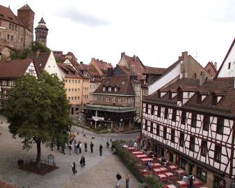 Blick auf den Tiergärtnertorplatz